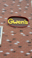 Gwen's outside