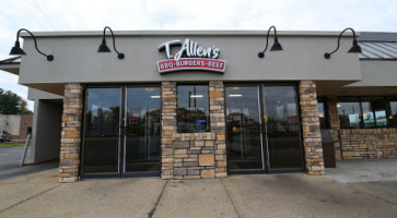 T. Allen's King Gyros food