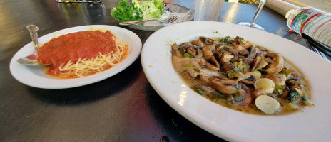 Agostino's Italian inside