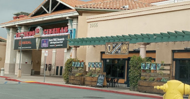 Hooleys Public House- Rancho San Diego food