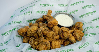 Snuffer's Restaurant Bar food