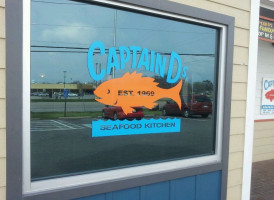 Captain D's outside