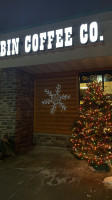 Cabin Coffee Company outside