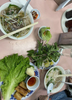 Phở Hòa Noodle Soup food