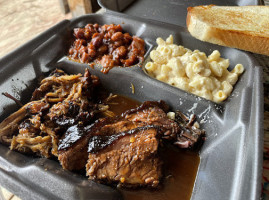 Db's Smokin' Bbq food