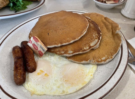 Neal's Coffee Shop food