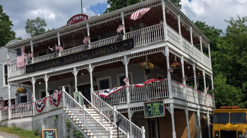 Callicoon Brewing Company outside