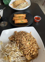 Chow Thai food