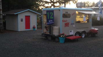 Klay's Burger Shack outside