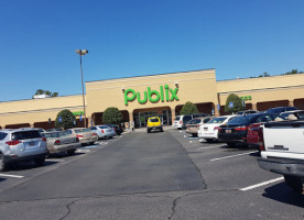 Publix Super Market At Eastgate Shopping Center outside