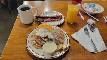 Babystacks Cafe Spring Mountain food