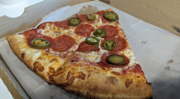 Bonello's New York Pizza food