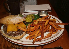 Mcallister Inn Steakhouse Lodge food