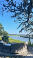 Fishcamp On Broad Creek food