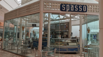 Spasso Cafe And Gelato food