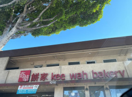 Kee Wah Bakery Cafe food