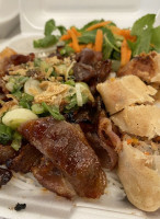 Saigon Avenue food