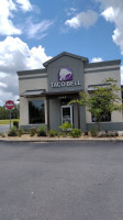 Taco Bell inside