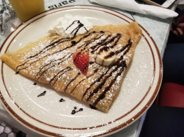 Crepes De Paris food