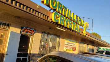 Tortilleria Crystal outside