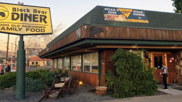 Black Bear Diner Klamath Falls food