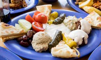 Freska Mediterranean Grill food