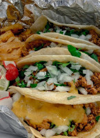 Angel's Street Tacos food