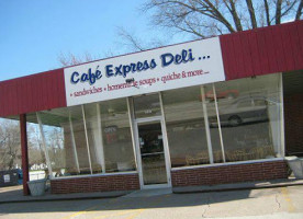 Graded Express Deli food