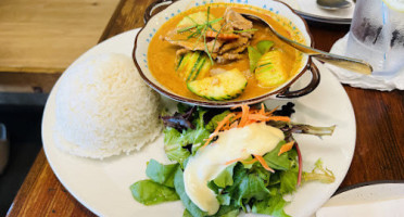 Golden Spoon Thai food