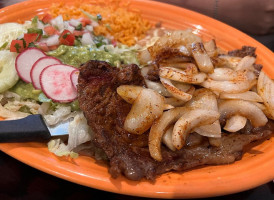 Los Primos Mexican Grill food