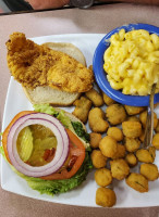 Reeltime Fishers food