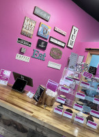 Sweettreatbar (cake Studio) inside