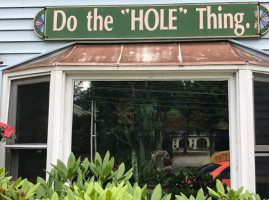 Delaney's Hole In The Wall outside