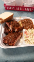 Walkers Bbq Pit food