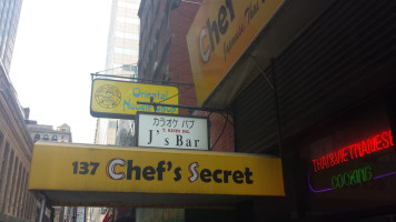 Chef's Secret food