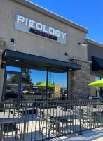 Pieology Pizzeria Yuba City, Ca inside