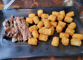 Armadillo Willy's BBQ food