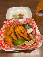 Taqueria El Cinco De Mayo Food Truck #4 food