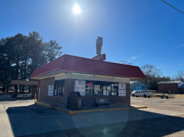 Jimmy's Drive-in outside