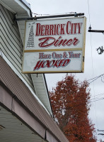 Derrick City Diner food