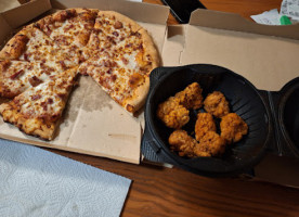 Pizza Hut food