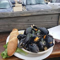 Beachcomber In Wellfleet outside