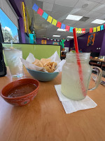 Pichurros Mexican Grill food