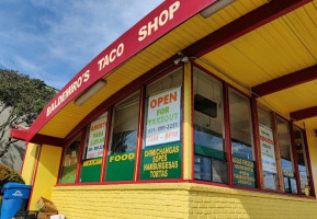 Baldemiro's Taco Shop outside