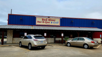 Red River Bbq And Grill outside