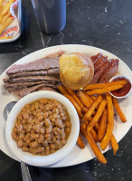 Red River Bbq And Grill food