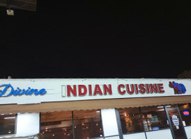 Divine Indian Cuisine food