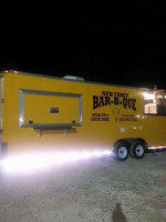 New Caney -b-cue food