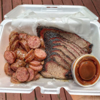 New Caney -b-cue food