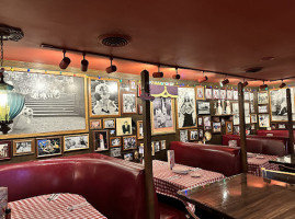 Buca Di Beppo food